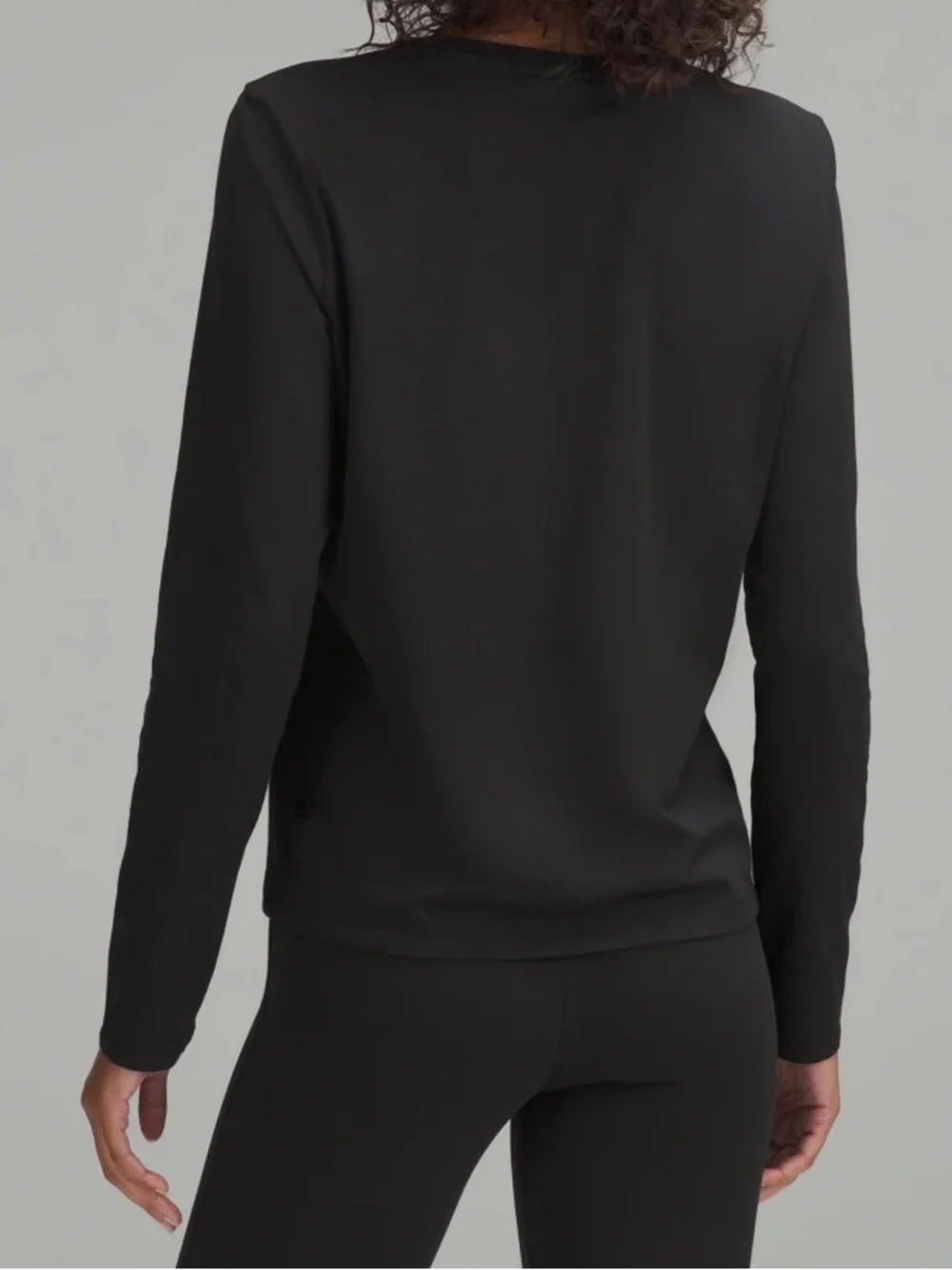 Lululemon Cropped Long Sleeve Shirt